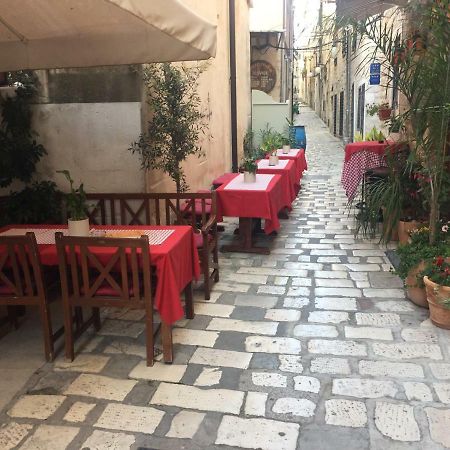 Apartments Kokolo Sibenik Ngoại thất bức ảnh