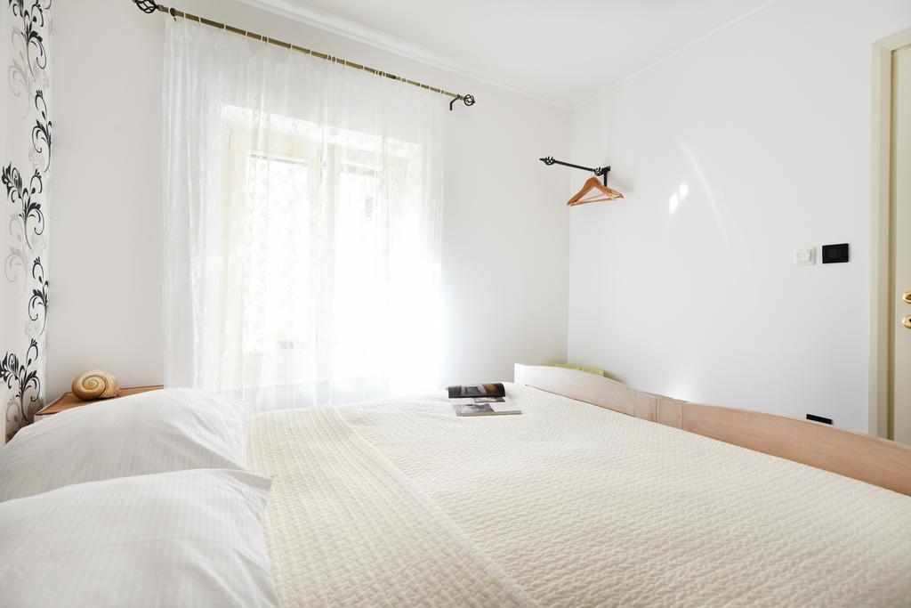 Apartments Kokolo Sibenik Phòng bức ảnh