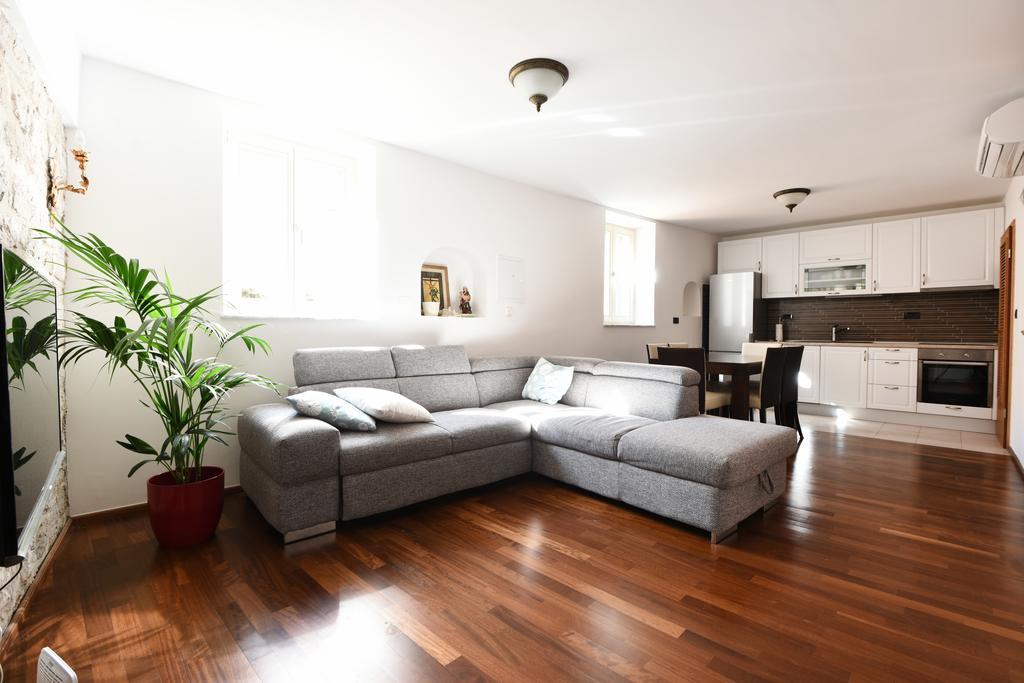 Apartments Kokolo Sibenik Phòng bức ảnh