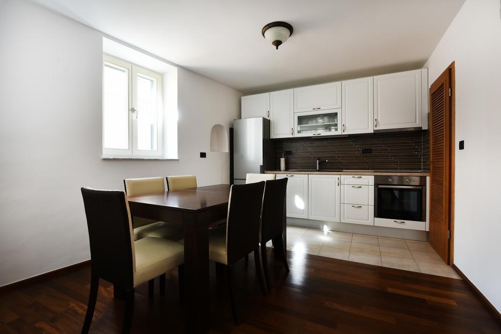 Apartments Kokolo Sibenik Phòng bức ảnh